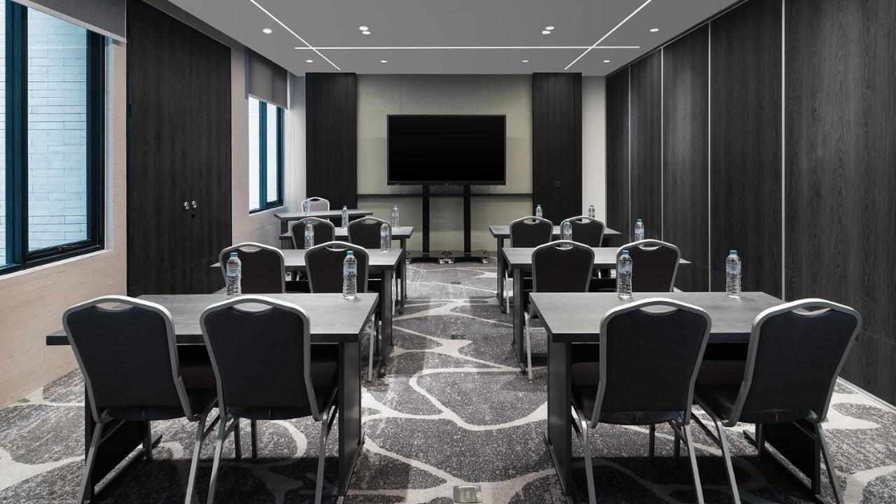 Rez Hotel 三宝垄 外观 照片