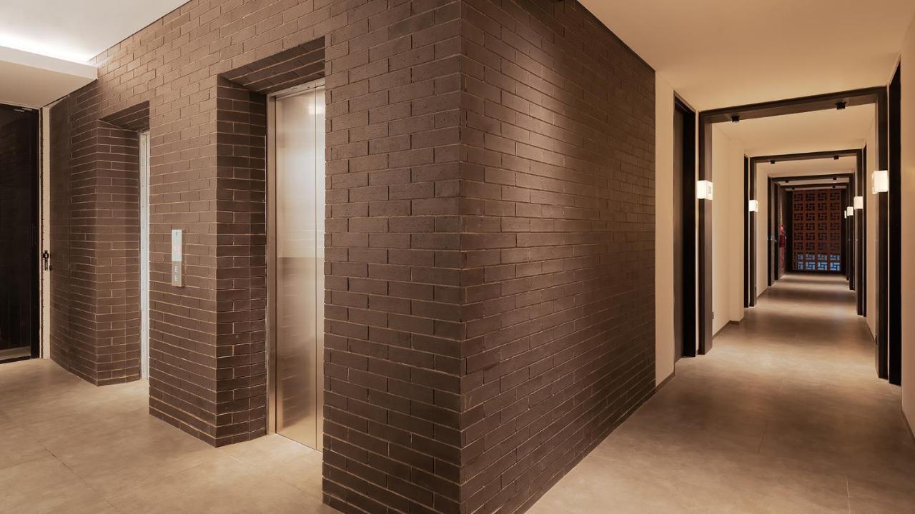 Rez Hotel 三宝垄 外观 照片